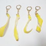【再販】食品サンプル☆モンキーバナナの皮キーホルダー②