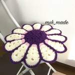 ふっくらお花のリバーシブル円座