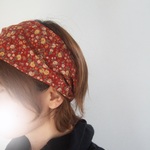 フォークロア　赤花柄**コットンのゆるターバン　アクセントに