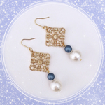 ◇ネイビー◇　透かしスクエア×パール　ピアス　※イヤリング可能