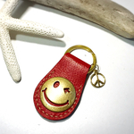 ☆ニコちゃんキーホルダー本革(コイン入れ付き)☆RED