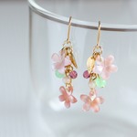 etoile2030さまオーダー【さくら、咲く】 ピンクシェルの桜2輪イヤリング/p401