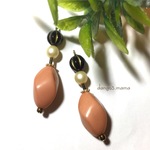 300円☆アクリルビーズ(ピンク)☆ブラックメロンのピアス/イヤリング