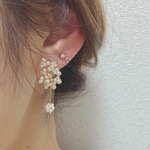 ぷちぷちゆらゆらかすみ草パールピアス