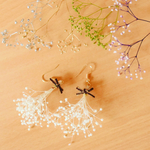 ふんわりゆらゆらかすみ草ピアス