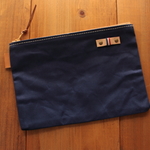 【~3月末限定企画】H1556　雲斎織のシンプルポーチ　M18　雲斎織ネイビー