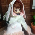 【2/3(土)21時受注開始予定】ウサ耳マント・ホワイトベリー