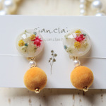 【オーダー品】赤と黄色・小花のイヤリング/ピアス