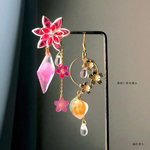春信に君を想ふ。 ガラスのような天然石入り鬼灯と蓮と桜のピアス イヤリング 和装小物