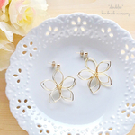 再42* 高品質~大花~ wire flower シンプルピアス/イヤリング