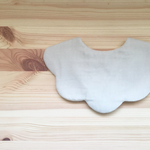 moku moku bib▷ムーングレー