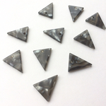 20個 14×16mm アクリルパーツ トライアングル グレー