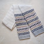 【ねこのたまごさまリクエスト品】色いろいろ編み込み模様のマフラー