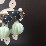 ビジューピアス