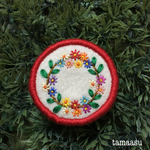 カラフルなお花の刺繍ブローチ✴︎378