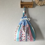 sale.sale...入園入学に…可愛いいちご ブルー 体操服 お着替え袋 持ち手付き巾着タイプ