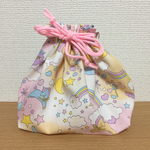 ふわふわユニコーン柄のお弁当袋　きんちゃく袋