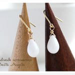 +angelo+K14GF チェコドロップのプチピアス(p-349)チョークホワイト　