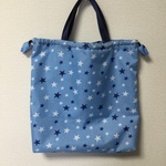 negoland 【入園入学】水色星柄巾着型体操服袋(巾着袋、ナイロン巾着、プールバッグ、ナイロンバッグ)