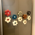 ＊tomocii様専用＊冷蔵庫にお花咲く毛糸のフワフワお花のマグネット5個セット
