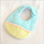 ふかふかスタイ_しずくきいろ