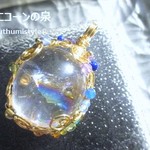 レインボークォーツペンダント（ワイヤーアートジュエリー☆ワイヤーアクセサリー☆ワイヤーラッピング天然石ネックレス）
