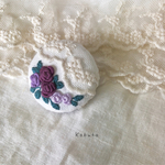 紫色の薔薇  しのぶれど 刺繍ブローチ