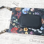 【ramucolon様専用】携帯用☆ウェットティッシュケース★リバティ　floral eve bk