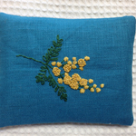 [受注制作] 刺繍のティッシュケース☆ミモザ