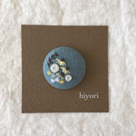 刺繍ブローチ
