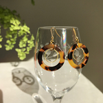 べっ甲柄のフープピアス/イヤリング