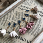 《特集掲載》✴︎デニム×フラワータッセルのピアス&イヤリング✴︎