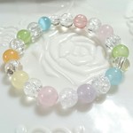 送料無料 パステルカラー虹色🌈厄除け天然石ブレスレット