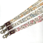 Sale. リバティ フェリシテ　ネックストラップ　