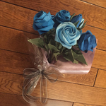 折り紙 薔薇 花束 青