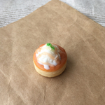 樹脂粘土のアイスのせパンケーキマグネット