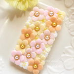微笑み色♡お花のスマホケース