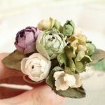  ラナンキュラスと紫陽花のブローチ