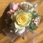 コサージュ