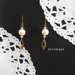 94　コットンパール＜金＞のピアス