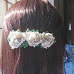 輝く白薔薇🌹のレース編みのバレッタ 