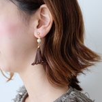 【再販】クラゲ花びらとヴィンテージパールのイヤリング・ピアス