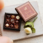ミニチュア・チョコレートボックス