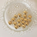 new★10個★ 約13×12mm★ぷっくり ハート★ゴールド
