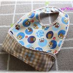 【半額SALE】ラミネートお食事スタイ☆ベージュとブルー柴犬とドット