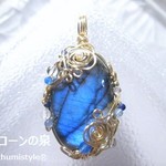 ラブラドライトペンダント（ワイヤーアートジュエリー☆ワイヤーアクセサリー☆ワイヤーラッピング天然石ネックレス）