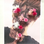 ラプンツェルのピンクの薔薇が可愛い髪飾り♡パール風ピン付き★　髪飾り 花飾り　袴　振袖　結婚式　ウェディングドレス　カラードレス　ヘアアレンジ お呼ばれ