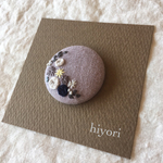 刺繍ブローチ