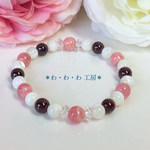 ♡インカローズとマザーオブパールとガーネットの天然石ブレスレット