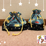 セール品！可愛い車の中にシックな車なお弁当袋とコップ袋のセット！